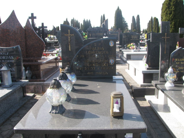Grób HALINA LEWKOWSKA