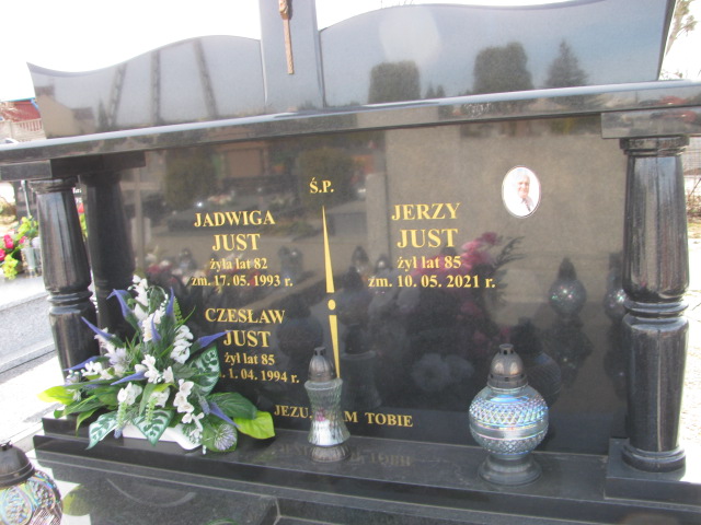 Czesław JUST 1909 Łomża - Grobonet - Wyszukiwarka osób pochowanych