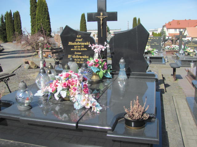Grób JÓZEF BIAŁOBRZESKI