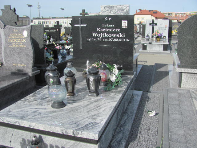 Grób KAZIMIERZ WOJTKOWSKI