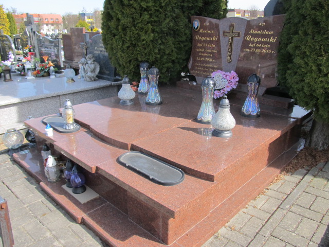 Grób STANISŁAW ROGOWSKI