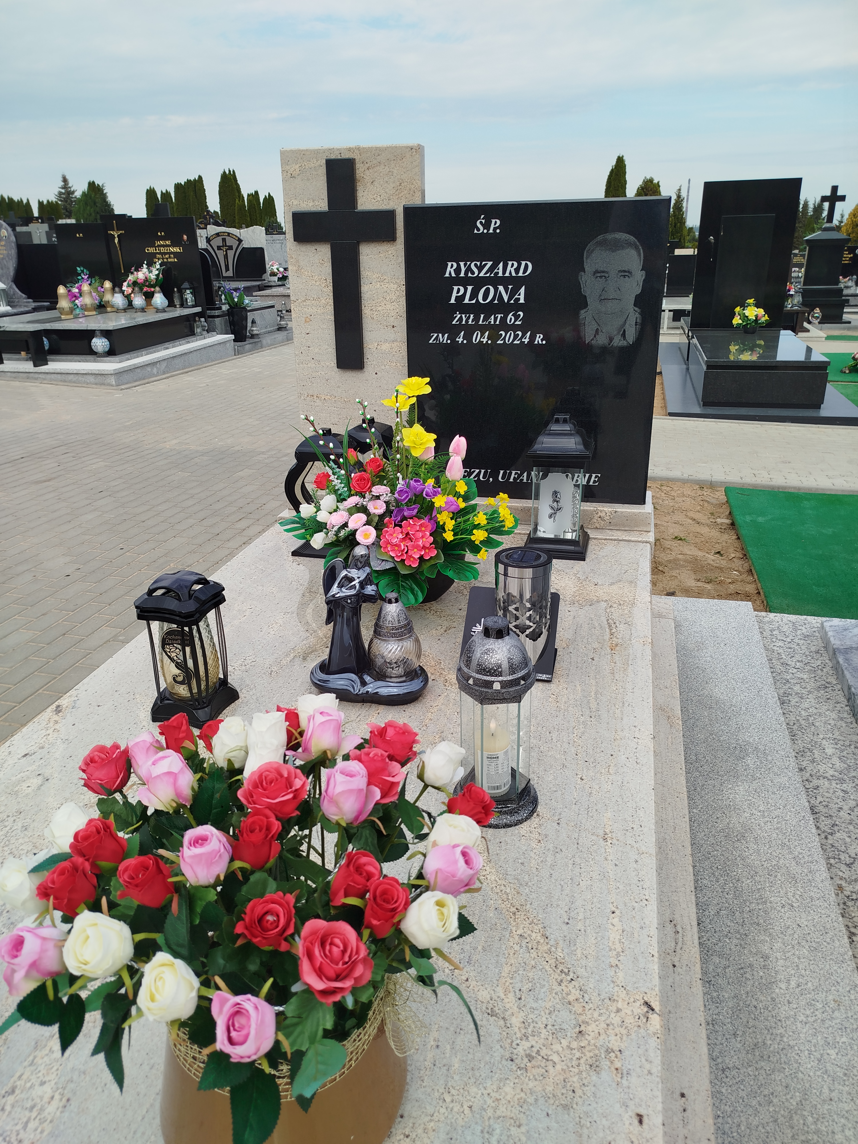 Ryszard PLONA 1961 Łomża - Grobonet - Wyszukiwarka osób pochowanych