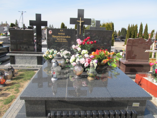 Grób SABINA SZEPIETOWSKA